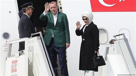 emine erdogan hermes bag|First Lady Erdoğan again at center of criticism over .